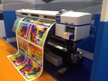 Printing press showing digital printing